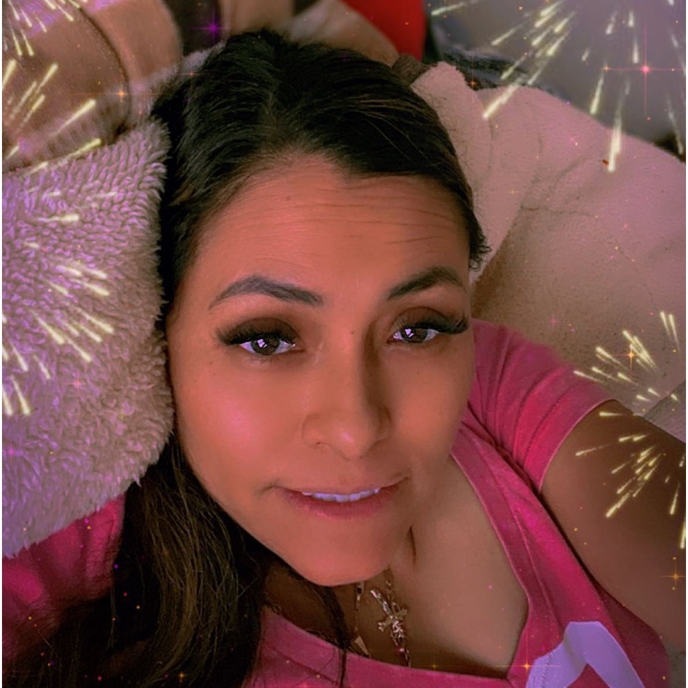 Meet your Posher, Marcela